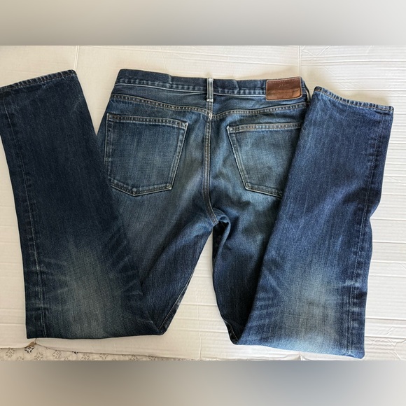 770 Straight-fit jean in stretch dark blue worn Japanese denim Size 32x34 - Picture 12 of 15